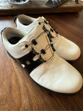 FootJoy DryJoys BOA Golf Shoes Men’s Size 8M White Leather Soft Spikes